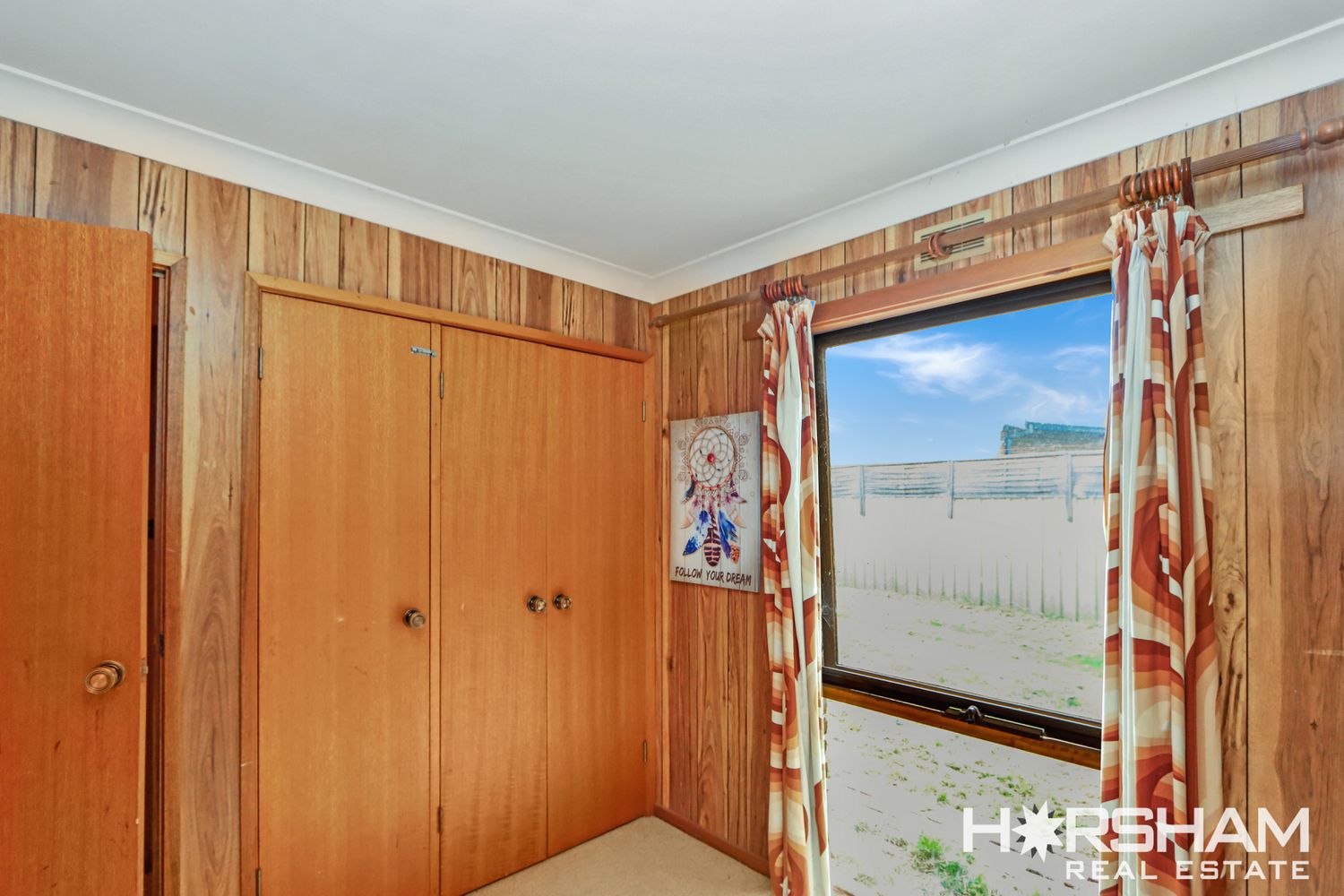 28 Windsor Crescent, Horsham