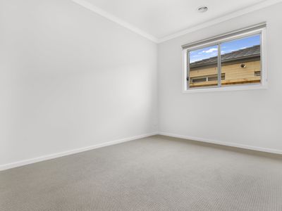 8 Possum Drive, Beveridge