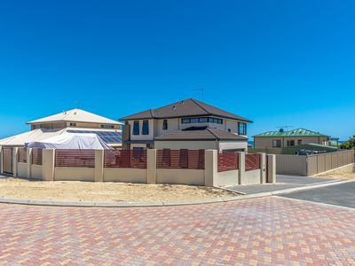 25 Flagtail Outlook, Yanchep