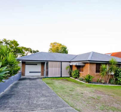 48 Galleon Street, Jamboree Heights