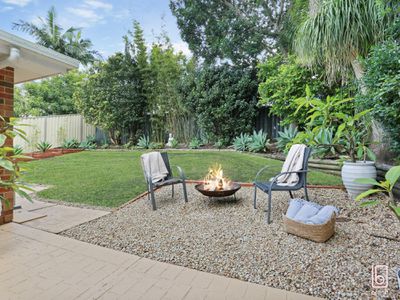 9 Murchison Close, Blue Haven