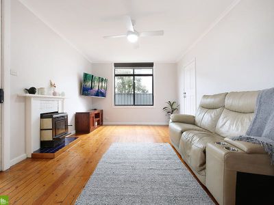 9 Stratford Road, Unanderra