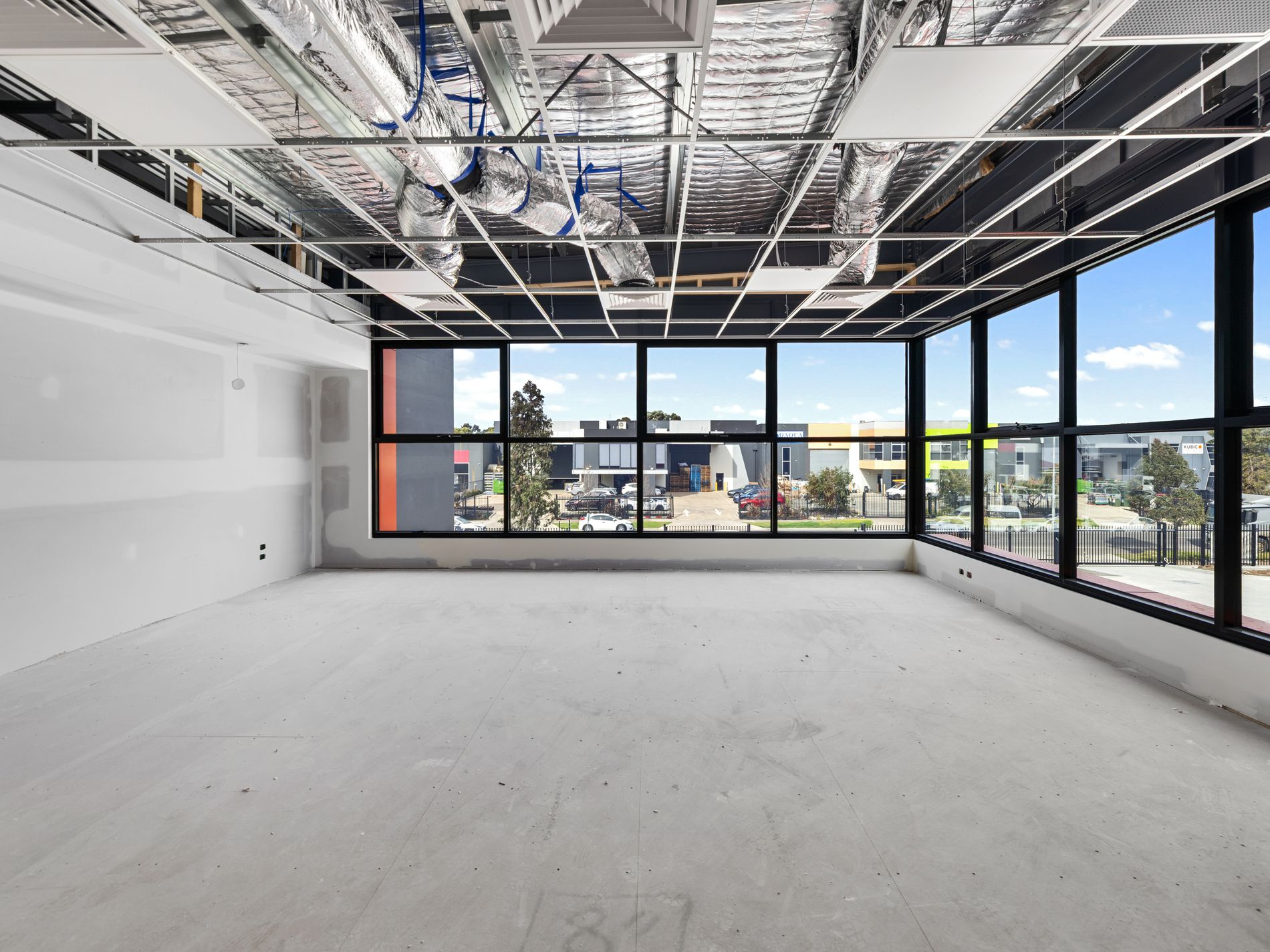 1&2 / 12 Leader Street, Truganina