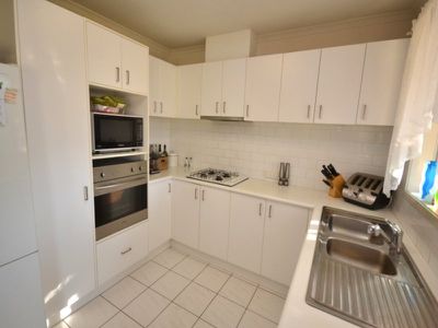 12 Allamar Court , Tawonga South