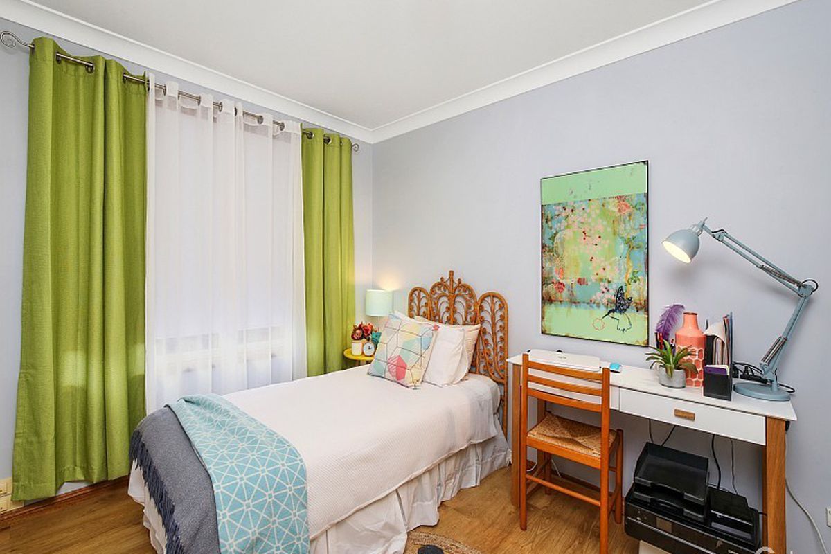 1 / 1 White Cedar Close, Green Point