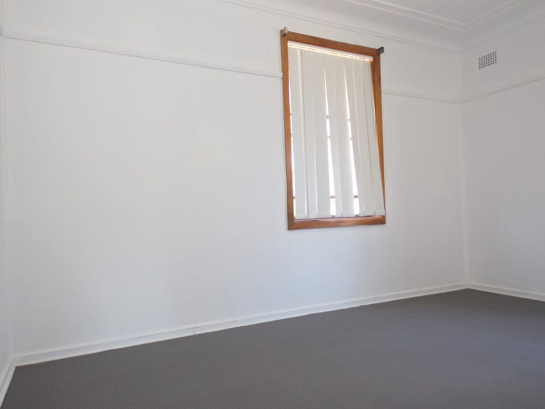 38 Goonaroi Street, Villawood