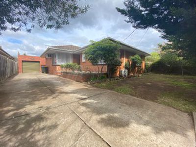 5  Fourth Avenue , Hoppers Crossing