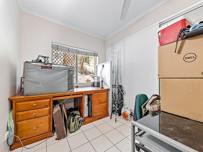 2 / 9 Hermitage Drive, Airlie Beach