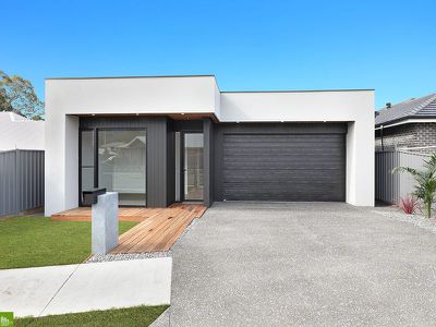 13 Sanctuary Street, Kembla Grange