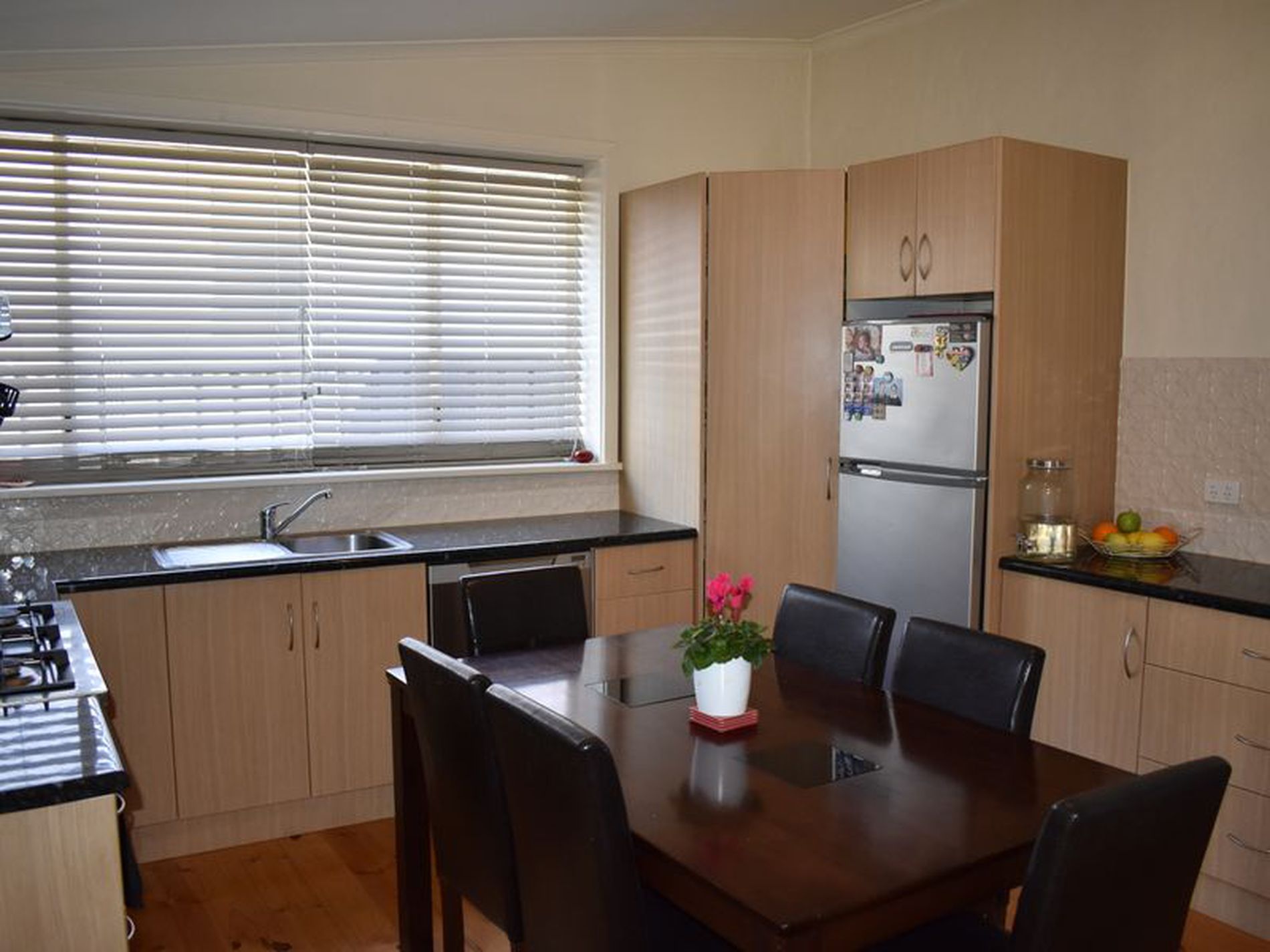 9 Main Street, Millicent