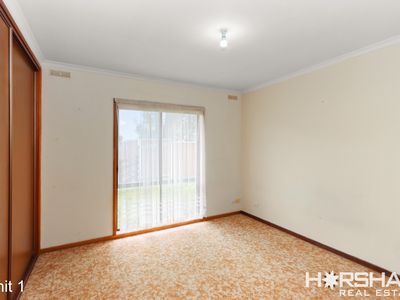 1-3 / 9 Young Street, Horsham