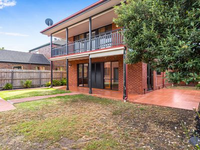 30 McGuire Crescent, Williamstown