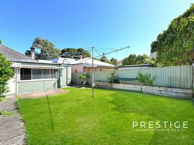 92 Wollongong Road, Arncliffe