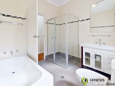 7 Kings Road, Denistone East