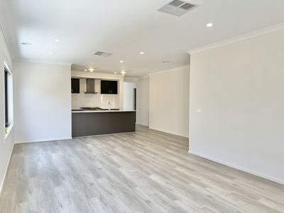 16 Wheatsheaf Road, Wyndham Vale