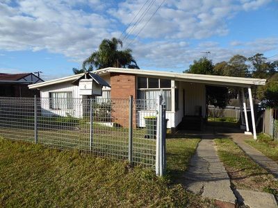 4 Lomani Street, Busby