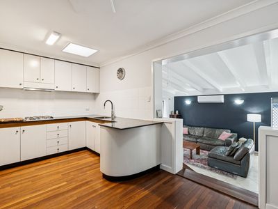 2 Gamage Way, Lockridge