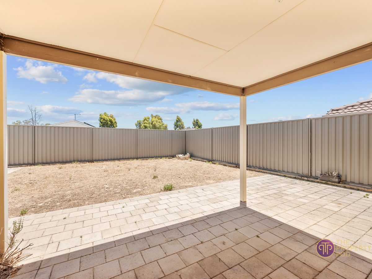 5 Balliol Court, Piara Waters