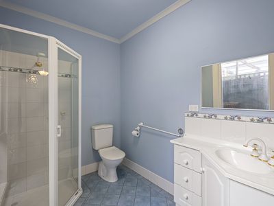 19 The Parade, Mansfield