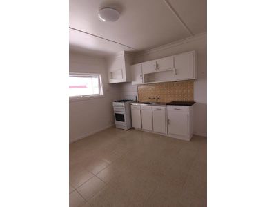 82 Albert Street, Geelong West