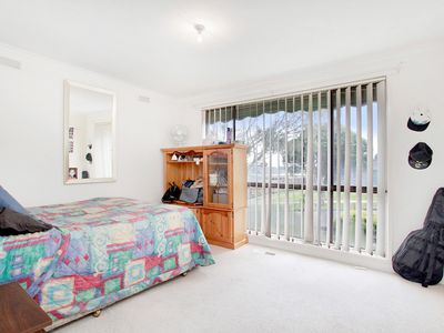 4 Highton Close, Hampton Park