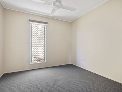 24 Yanderra Avenue, Arana Hills