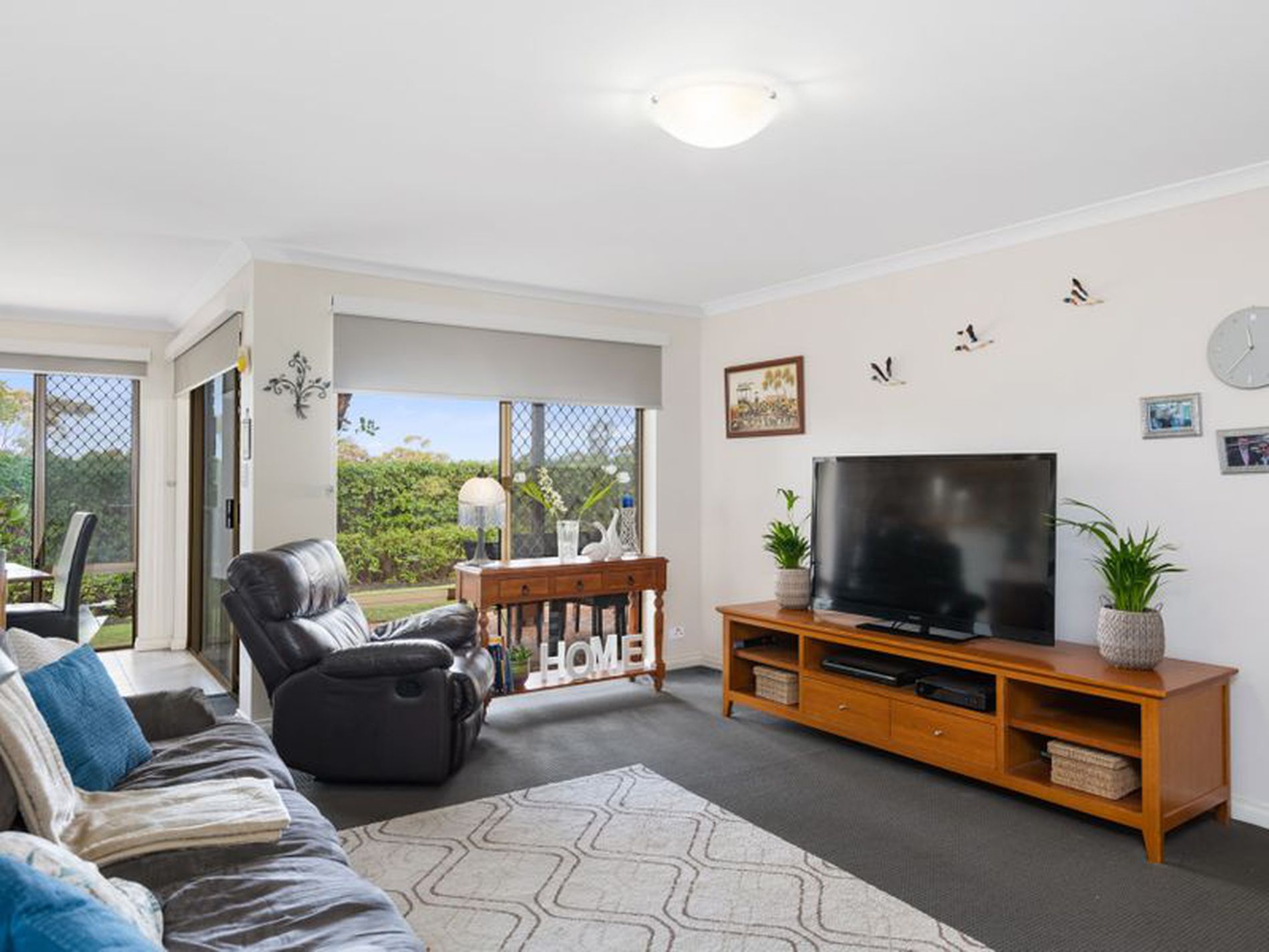 27 Tindals Crescent, Hannans