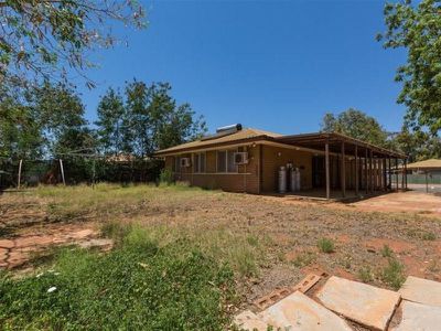 9 Yarrunga Crescent, South Hedland