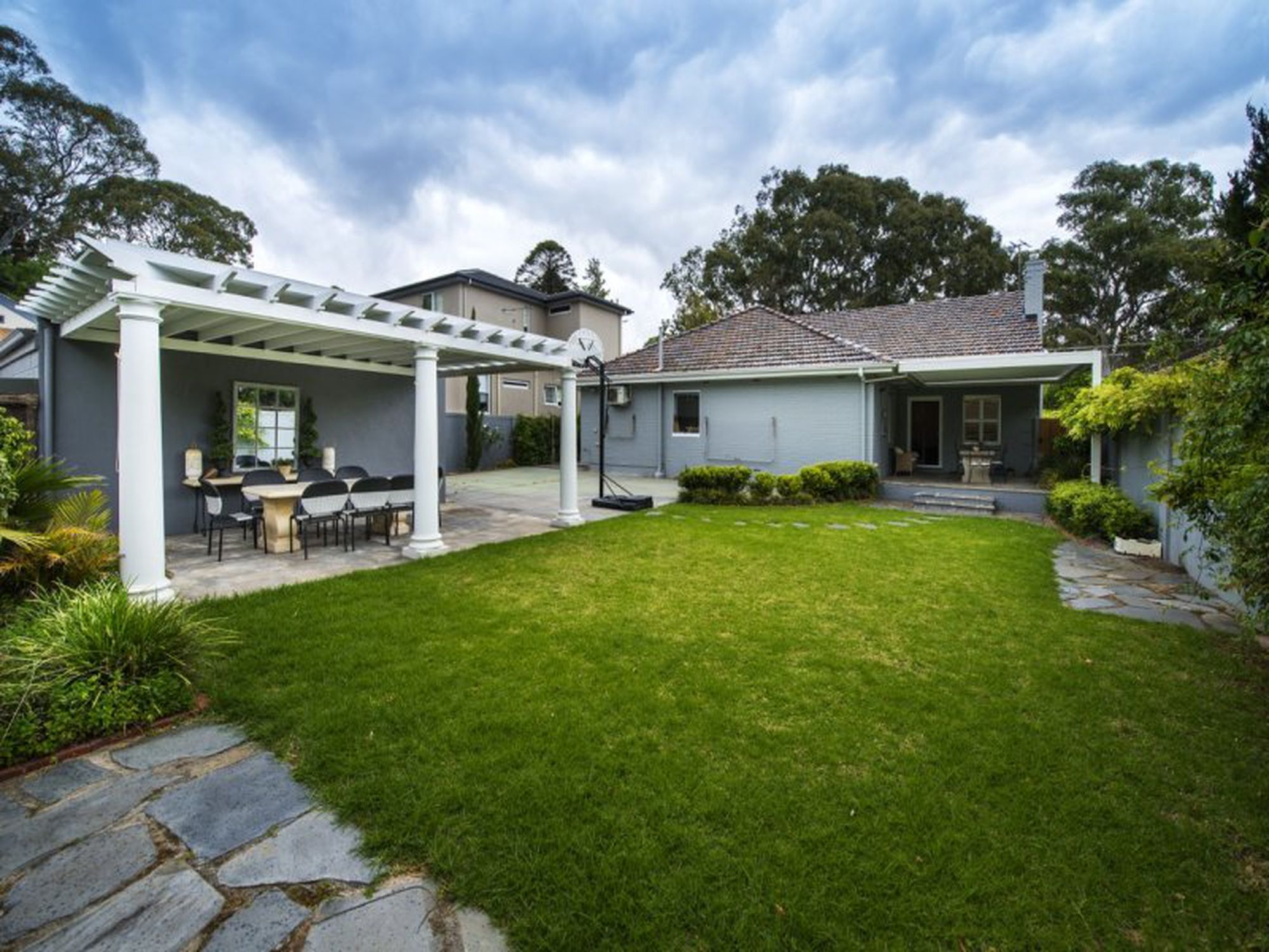 17 Garden Ave, Burnside