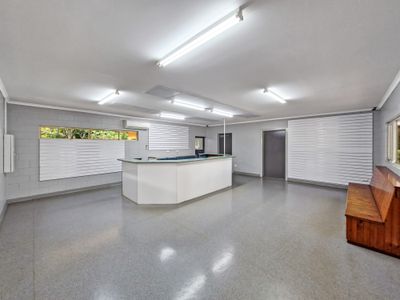 1 Tolga Road , Atherton