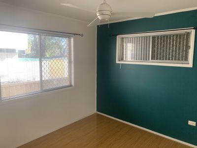 1 / 8 Korsch Street, Kippa-ring