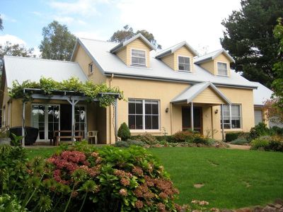 3 Throsby Rd, Fitzroy Falls