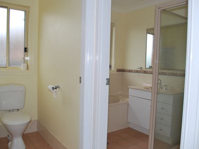 90 Sheraton Road, Dubbo