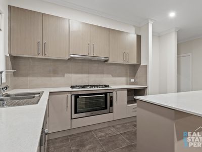 4 Vaulter Close, Clyde