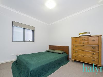 10 / 33 Newcastle Street, Perth