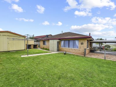 10 Hutchesson Street, Millicent