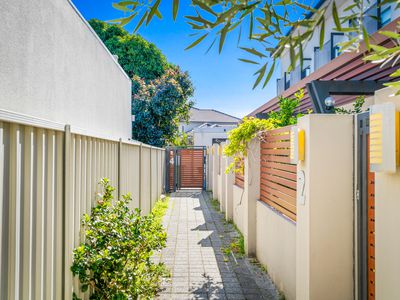 338D Mill Point Road, South Perth