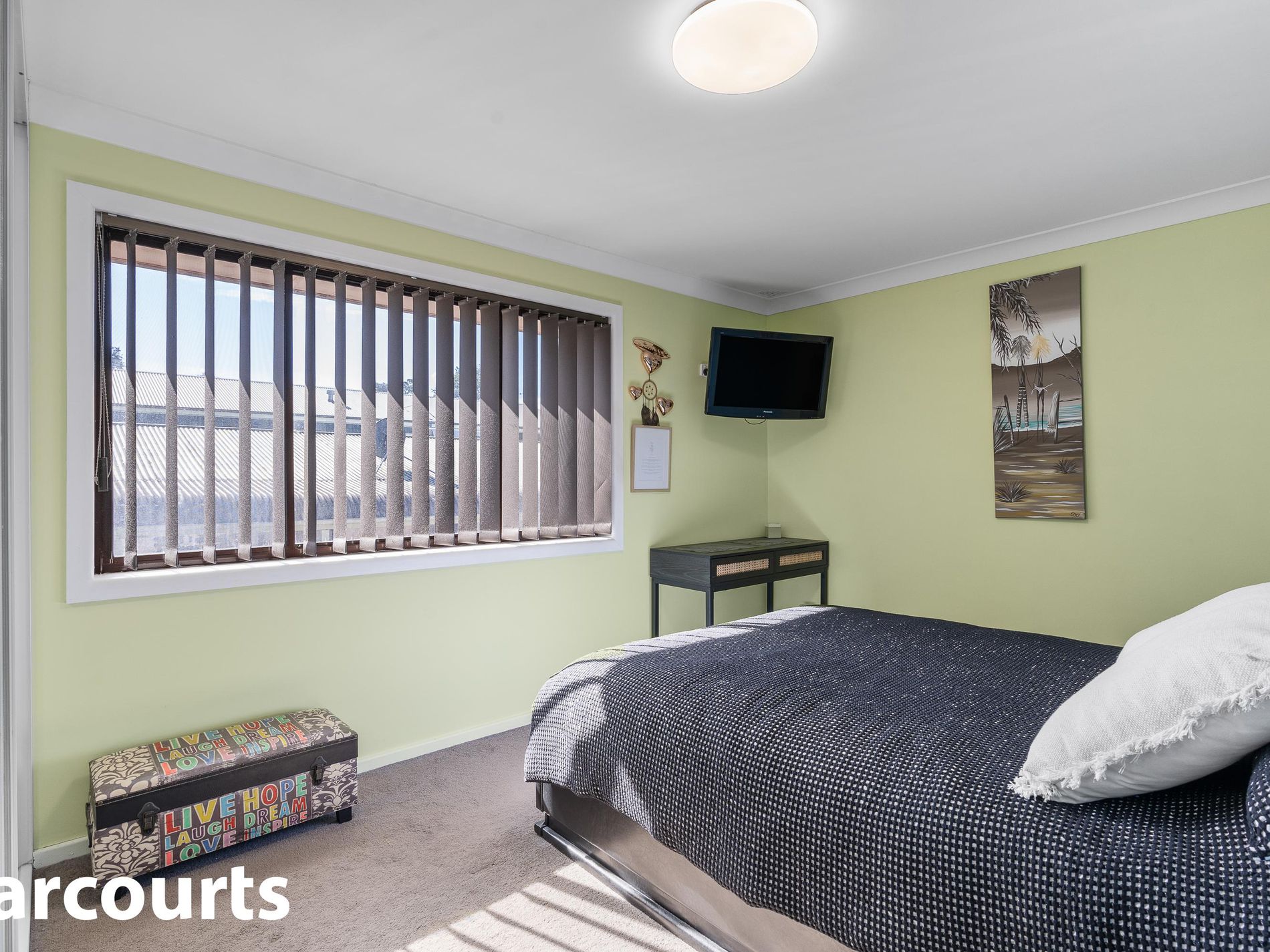 80 Wattle Street, Fishermans Paradise