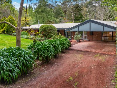 62 Taylors Road, Mount Macedon