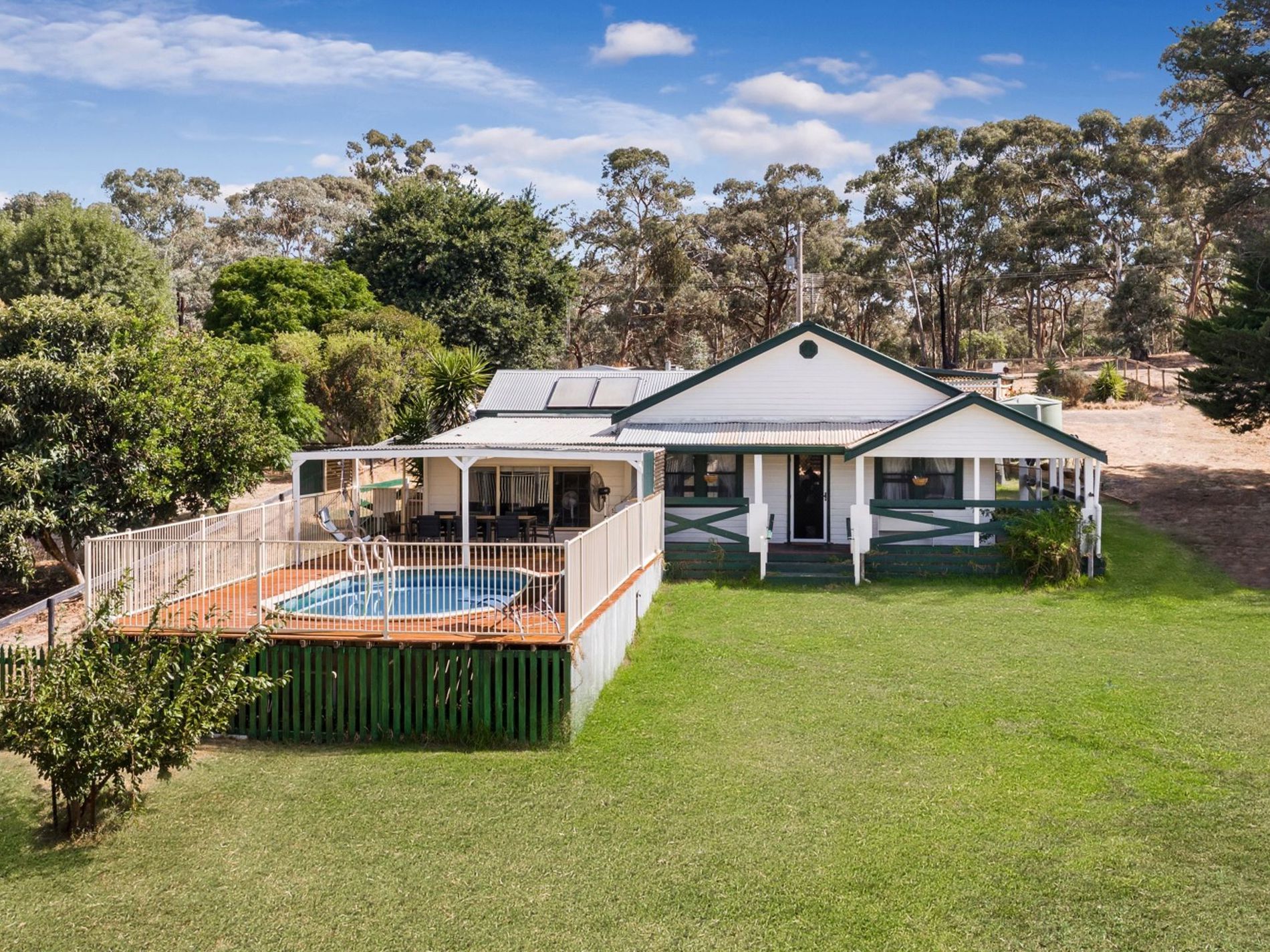 6 McClellans Crescent, Argyle