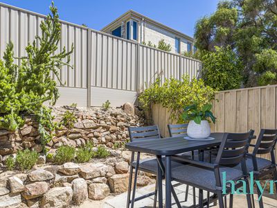 9 / 23 Kirkham Hill Terrace, Maylands
