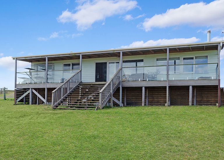 8095 Princes Highway, Narrawong