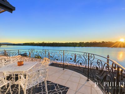 5276 Marine Drive North, Sanctuary Cove