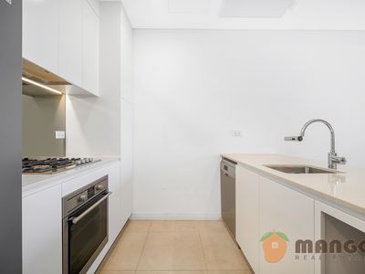 a4304 / 1 Hamilton Crescent, Ryde