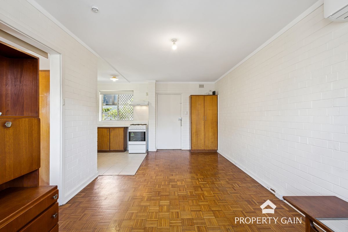 3 / 82 Broadway, Crawley
