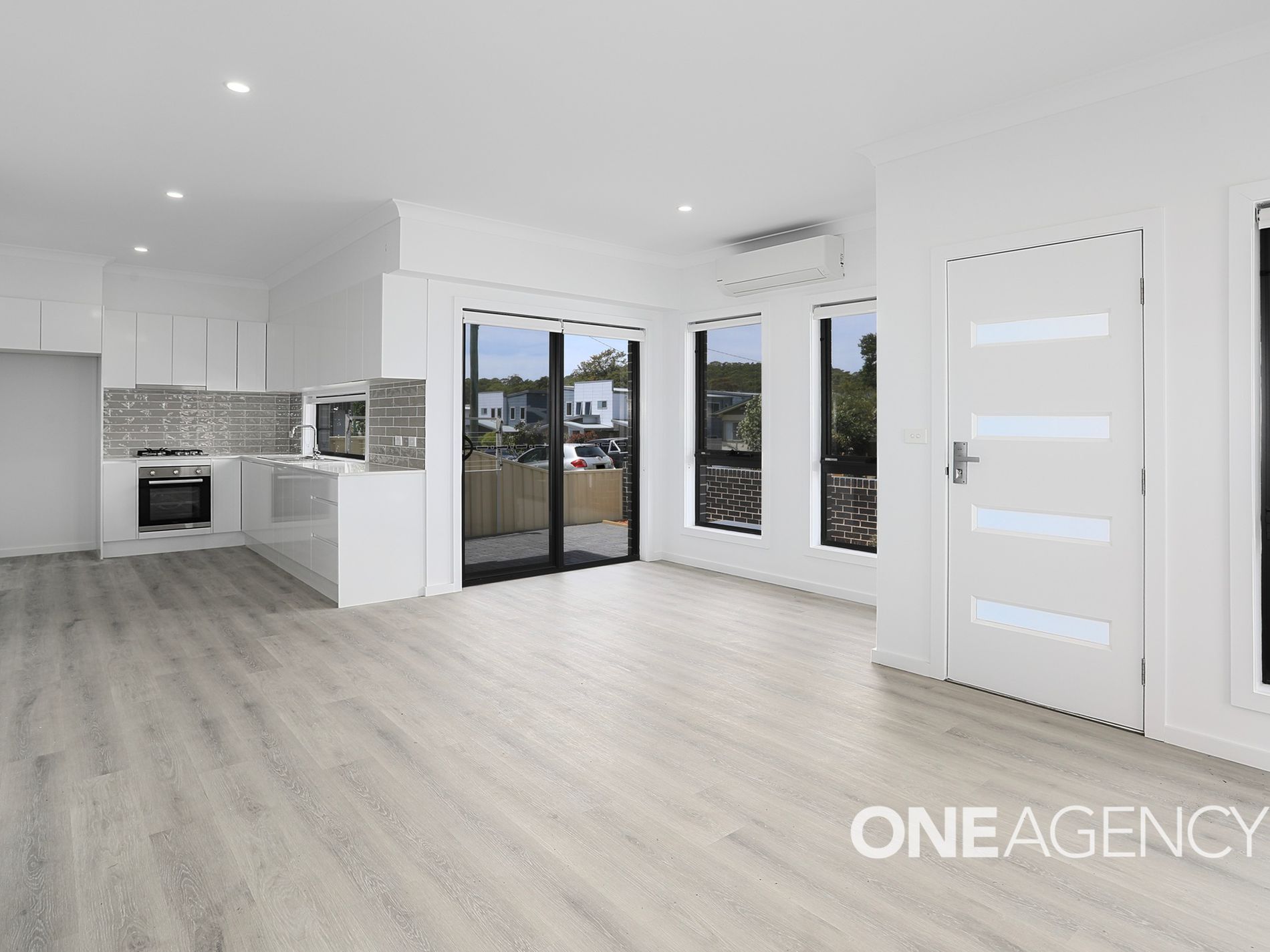 1 / 28 Fisher St, Oak Flats