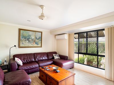 8 McIntyre Court, Urraween