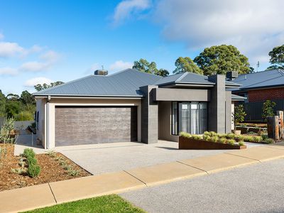 3 Cochrane Court, Castlemaine