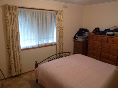 7 Shirley Street, Horsham