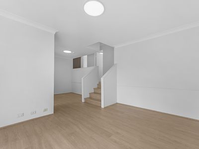27 / 26 Remembrance Avenue, Warwick Farm
